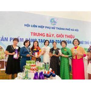 Cty CP Tinh Dầu Và Hương Liệu Family