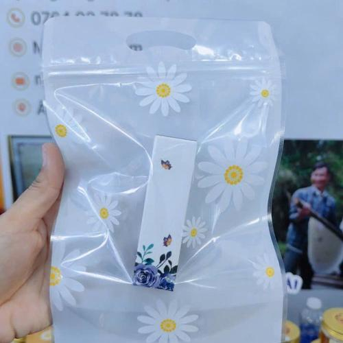 Son Dưỡng Sáp Ong