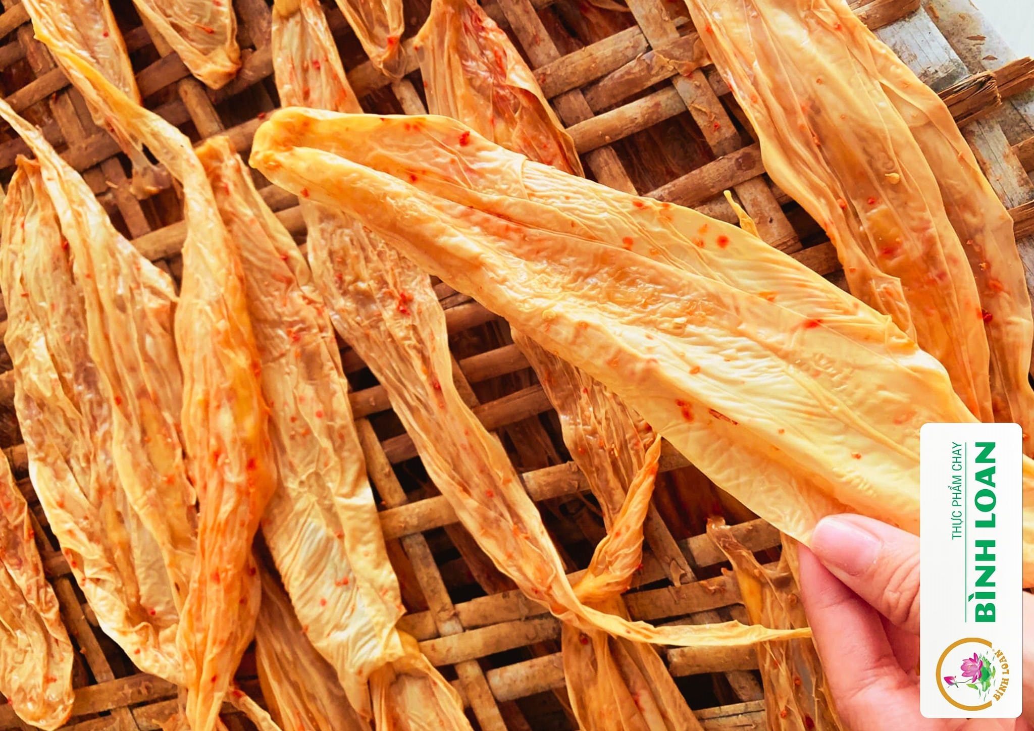 Về chúng tôi