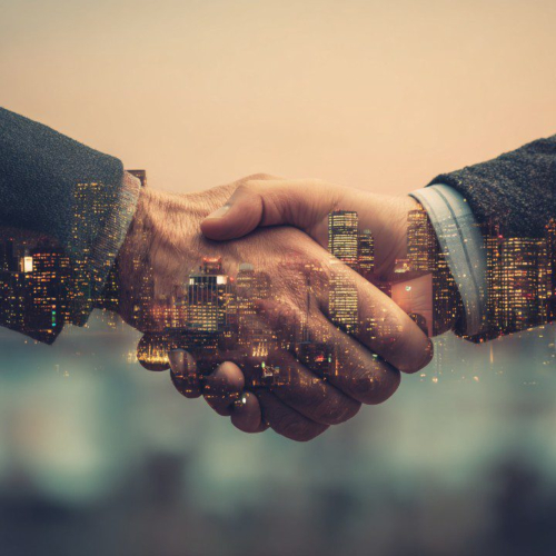 Mỗi Khách Hàng Là Một Người Bạn