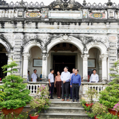 Tạo Điểm Nhấn Khác Biệt Cho Festival Hoa – Kiểng Sa Đéc