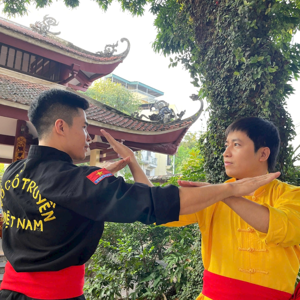 Năm Con Rắn Nói Chuyện Võ Rắn