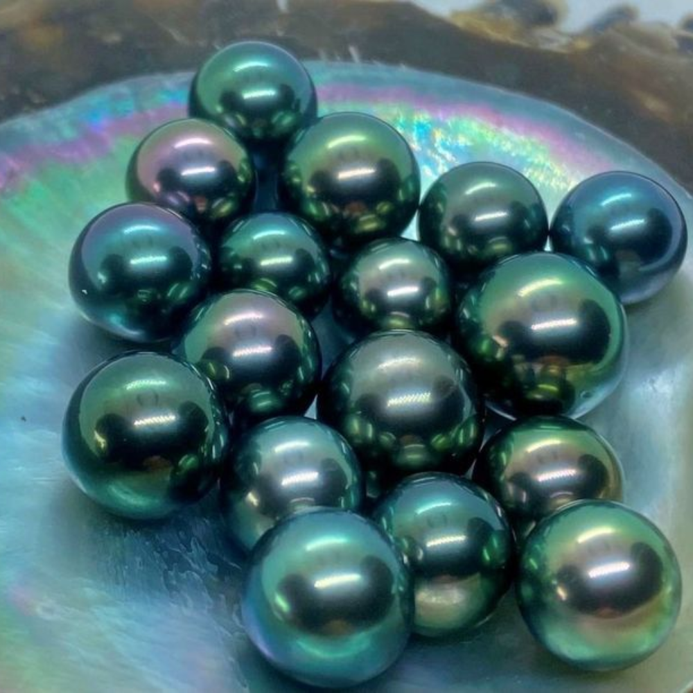 Ngọc Trai Trong Thời Trang Hiện Đại – Khi Truyền Thống Gặp Cá Tính