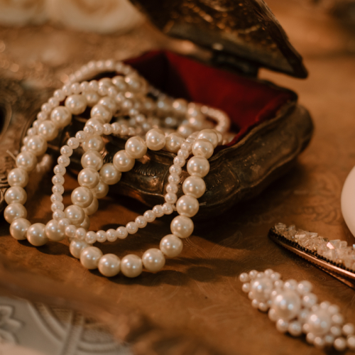 Vì Sao Ngọc Trai Không Bao Giờ Lỗi Thời?