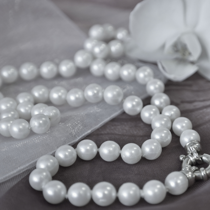 Vì Sao Ngọc Trai Không Cần Cắt Mài?