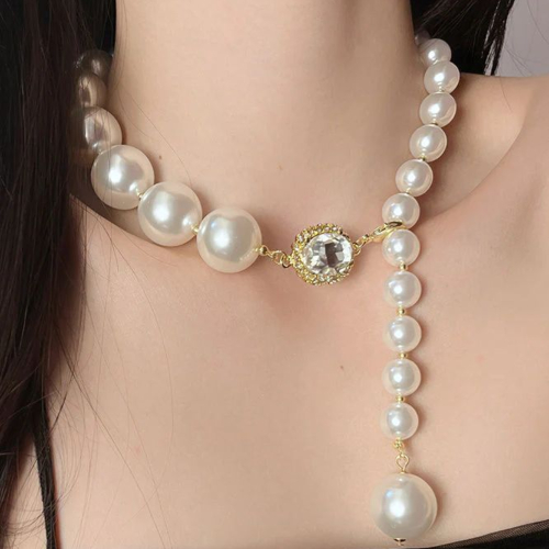 Làm Sao Để Trang Sức Ngọc Trai Của Bạn Luôn Sáng Bóng theo thời gian?