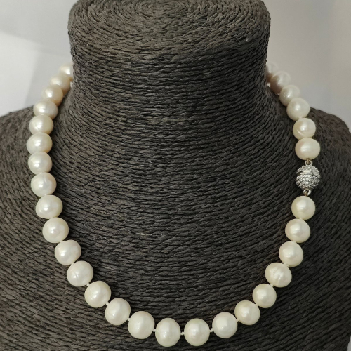 Đứt Dây Ngọc Trai Và Cách Xử Lý