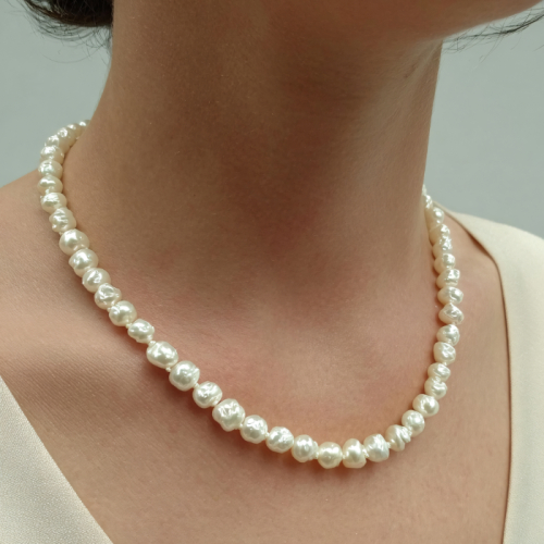 Ngọc Trai Có Hợp Người Da Ngăm Không?