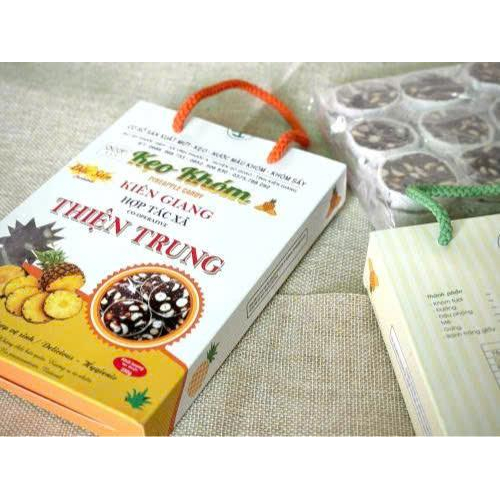 Kẹo khóm Thiện Trung hộp 500gr