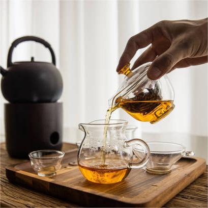 Thưởng Thức Trà Ô Long – Trọn Vẹn Hương Vị, Đong Đầy Cảm Xúc