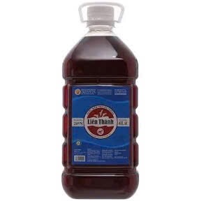 Nước Mắm Truyền Thống Tại Hội Quán