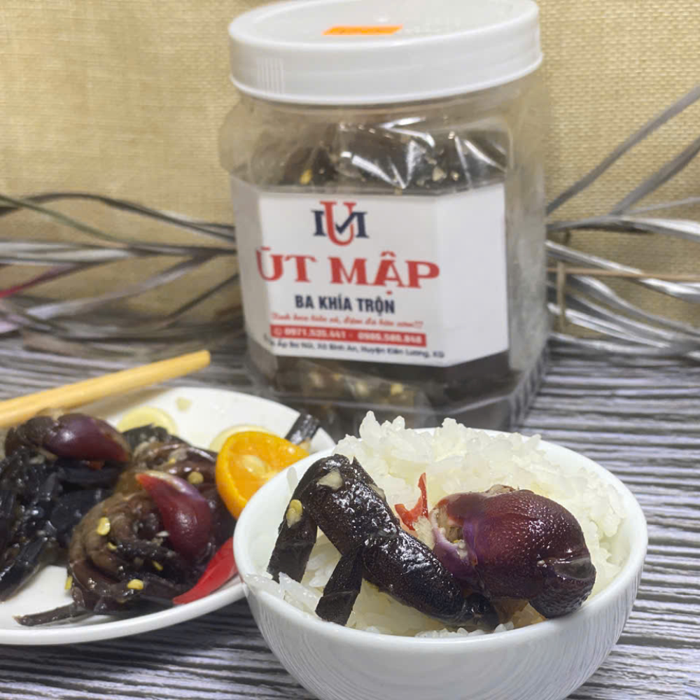 Ba Khía Trộn, Nguyên Liệu Từ Ba Khía Đồng Đặc Sản Cà Mau