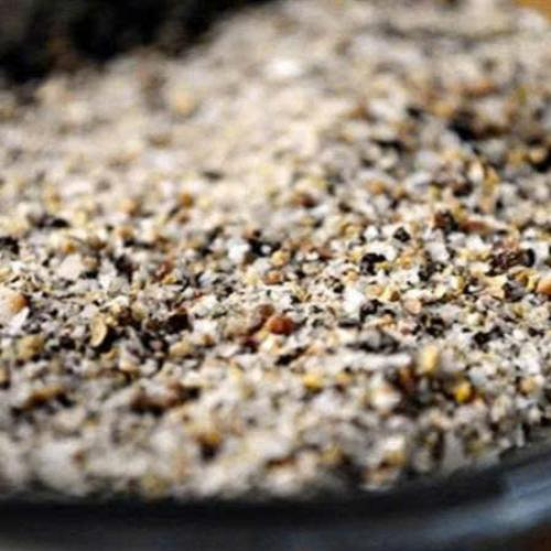 Muối Tiêu: Sự Kết Hợp Kinh Điển Đánh Thức Mọi Giác Quan