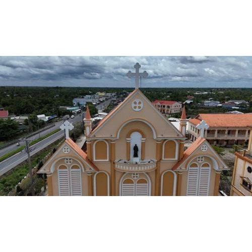 Nhà Thờ Cái Mơn (Vĩnh Long): Ngôi Thánh Đường 300 Năm Cổ Kính