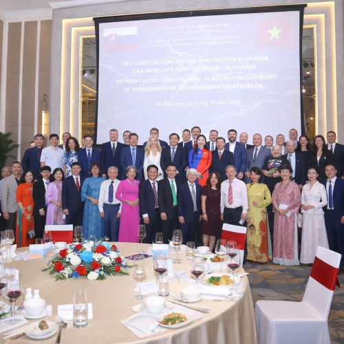 Duy Trì, Giữ Gìn Và Phát Triển Mạch Kết Nối Giữa Nhân Dân Việt Nam-Slovakia