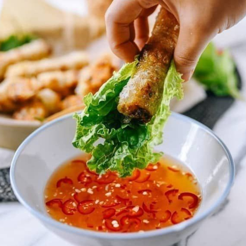 Nước Mắm Và Du Lịch – Hương Vị Dẫn Lối Khám Phá Văn Hóa Việt