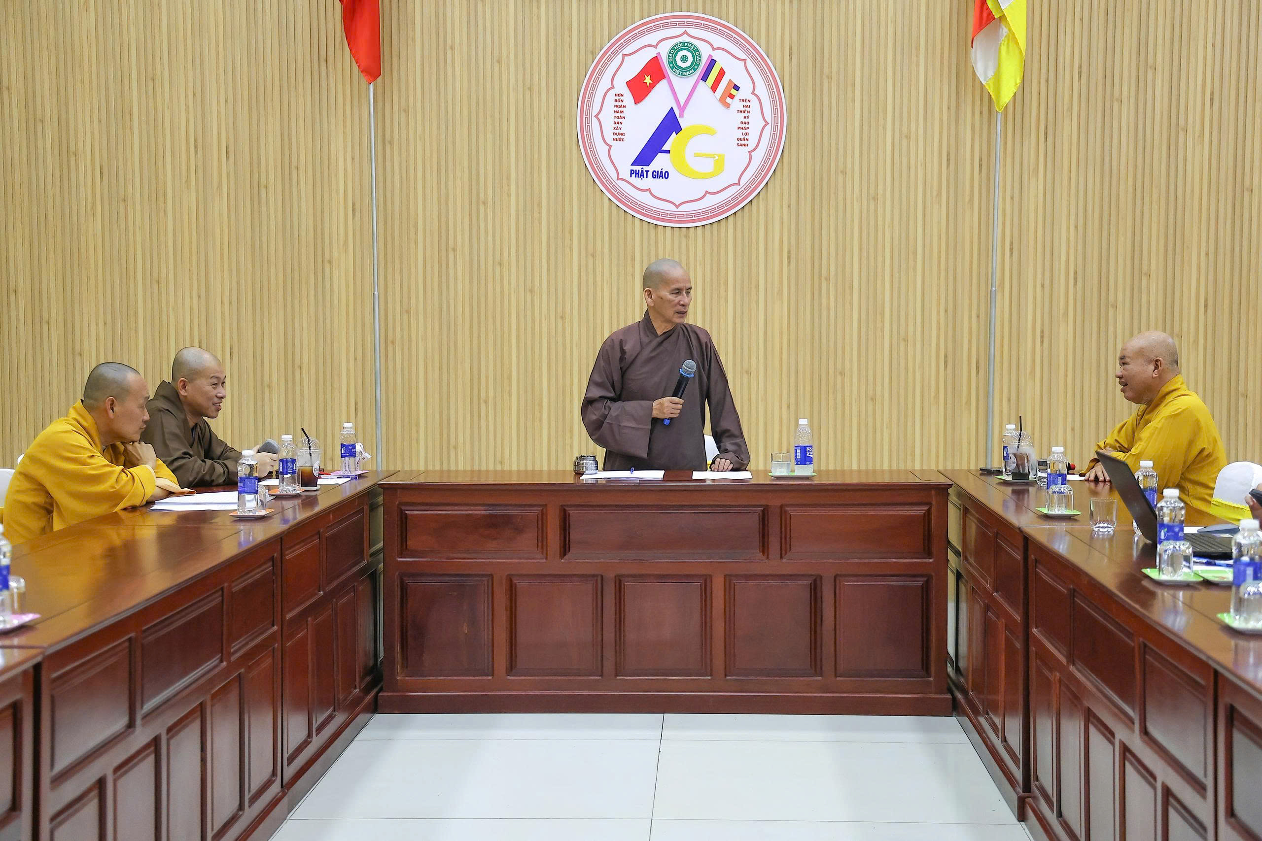 Phiên Họp Dự Kiến Sáp Nhập Trường Trung Cấp Phật Học Tỉnh An Giang