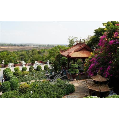 Chùa Hang (Phước Điền Tự) | Công Nghệ Mở Lối Di Sản Tâm Linh