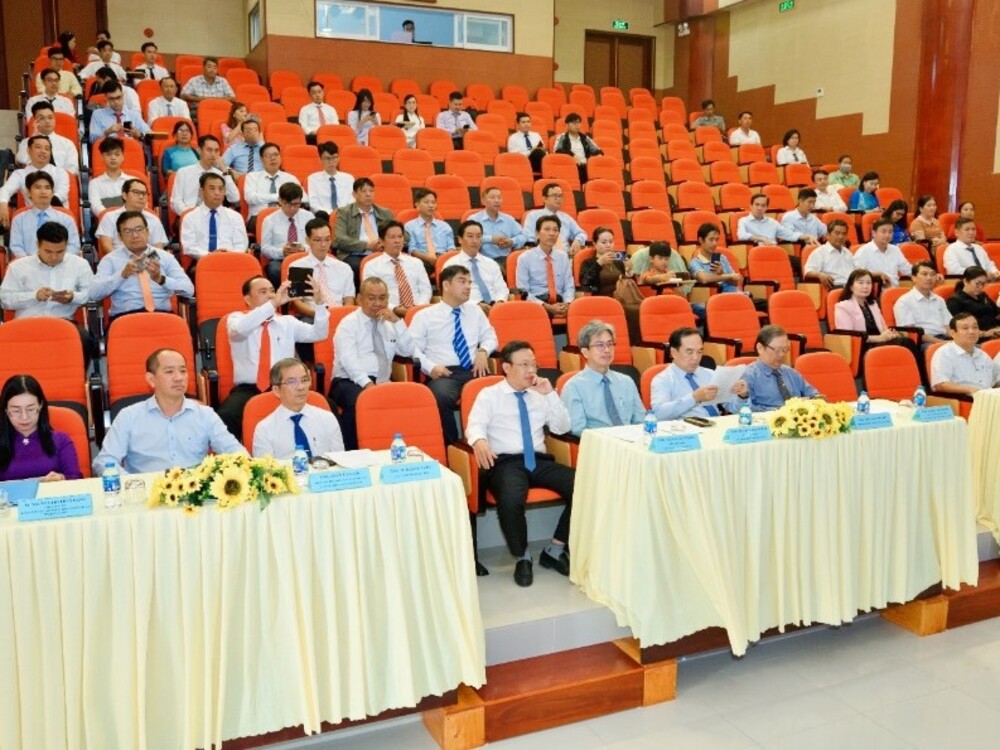 Tầm nhìn & Sứ mệnh