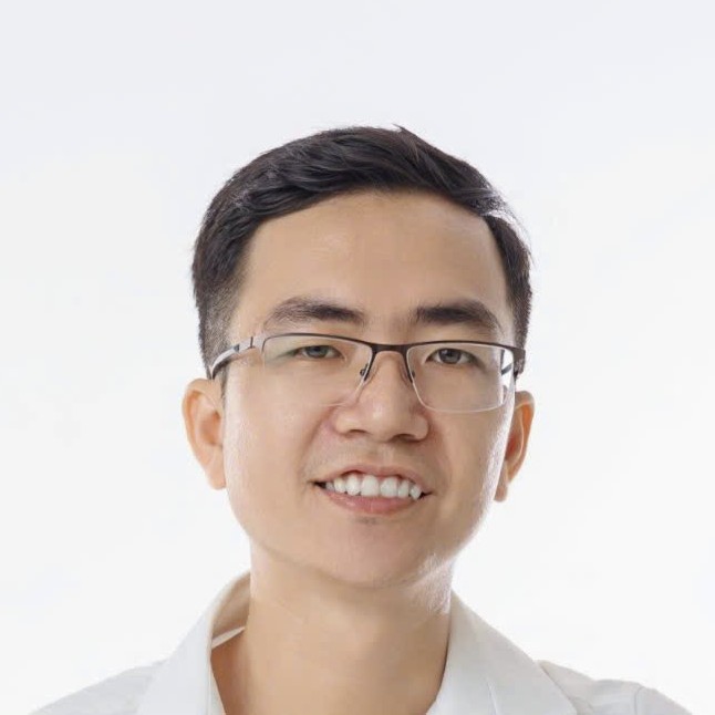 Luật Sư Phạm Duy Huy Phong