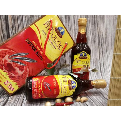 Nước Mắm Truyền Thống Cốt Nhĩ Huỳnh Khoa – Tinh Hoa Ẩm Thực Việt Từ Biển Cả Phú Quốc