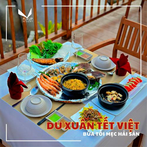 Du Xuân Tết Việt Cùng Fly Up Resort