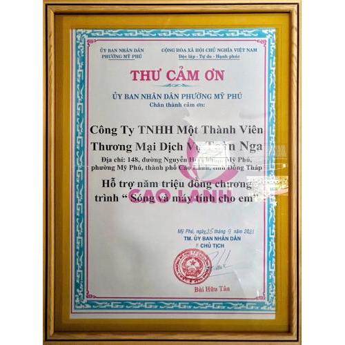 Giấy chứng nhận và thư cảm on của xe máy Toàn Nga