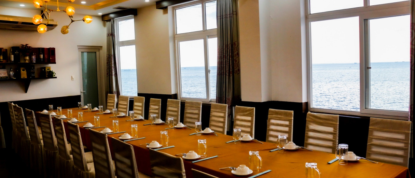 4. Thương mại Dịch vụ