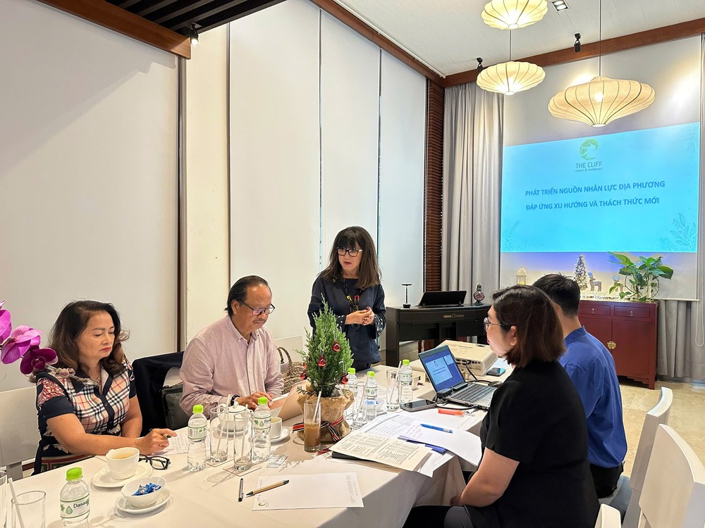 Tầm nhìn & Sứ mệnh