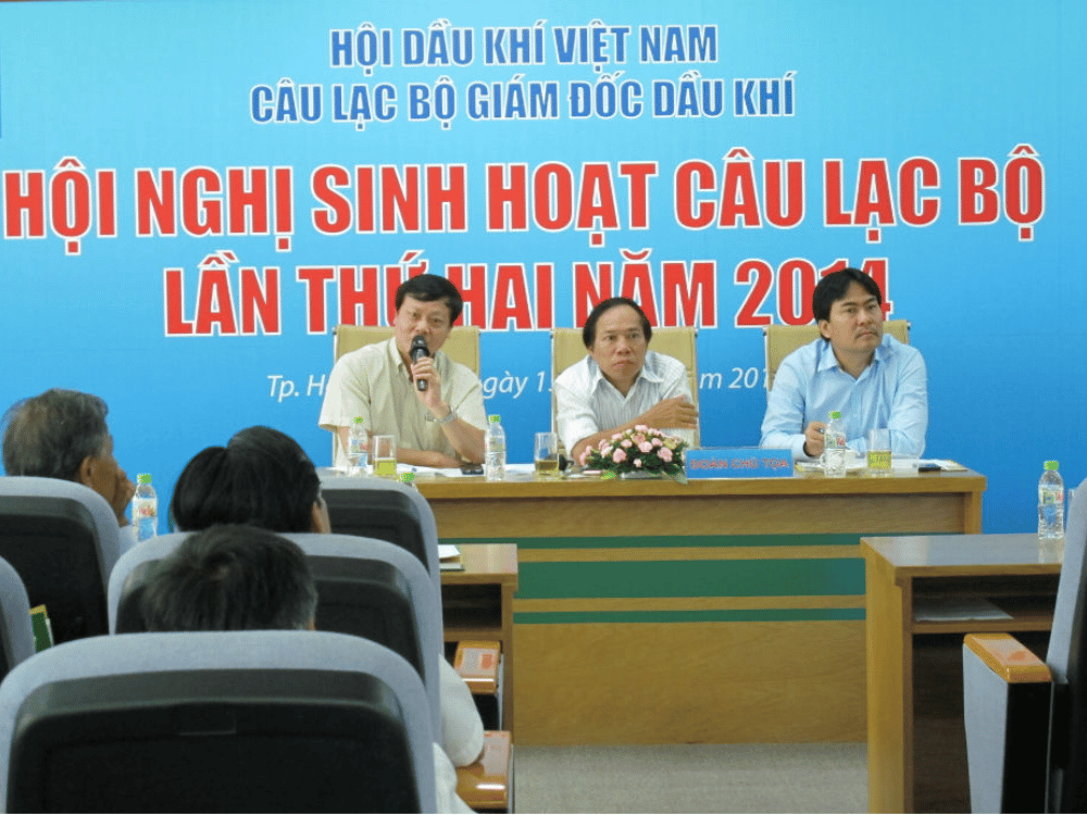 Câu lạc bộ giám đốc dầu khí