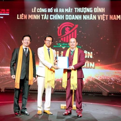 Ông Trần Hoàng Khải Làm Chủ Tịch Liên Minh Tài Chính Doanh Nhân Việt Nam