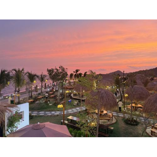 Sứa – Điểm Đến Ẩm Thực & Nghỉ Dưỡng Ven Biển Đầy Trải Nghiệm